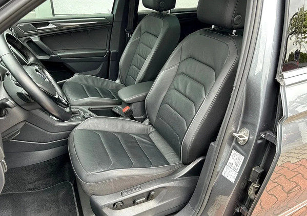 Volkswagen Tiguan Allspace cena 117900 przebieg: 58000, rok produkcji 2020 z Pniewy małe 742